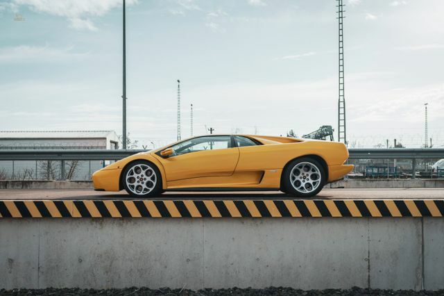 Thumbnail von Lamborghini Diablo 6.0 VT *MATCHING NUMBERS/PRESS CAR/NO. 1 OF 343*