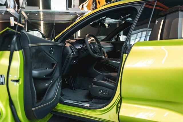 Thumbnail von Aston Martin DBX 707 *MWST./GARANTIE/Q-SONDERLACK*