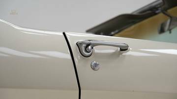 Thumbnail von Ford Mustang Convertible V8 '66