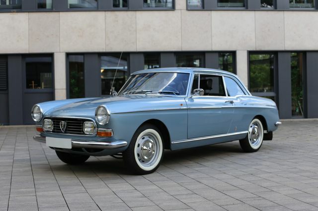 Peugeot 404 Coupe