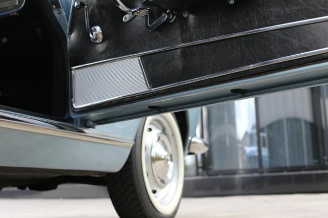 Thumbnail von Peugeot 404 Coupe