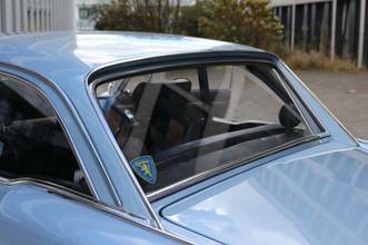 Thumbnail von Peugeot 404 Coupe