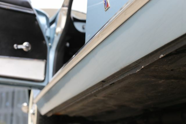 Thumbnail von Peugeot 404 Coupe