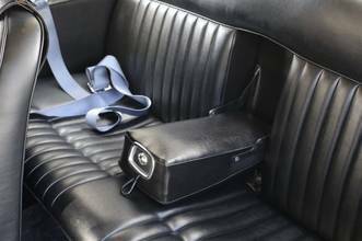 Thumbnail von Peugeot 404 Coupe