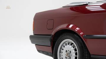 Thumbnail von BMW 318i Cabriolet '92