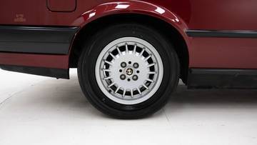 Thumbnail von BMW 318i Cabriolet '92