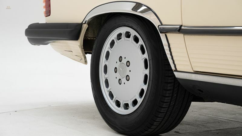 Thumbnail von Mercedes-Benz 560 SL '86