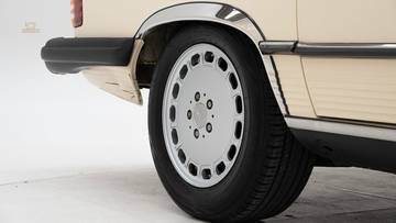 Thumbnail von Mercedes-Benz 560 SL '86