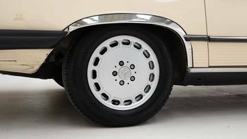 Thumbnail von Mercedes-Benz 560 SL '86