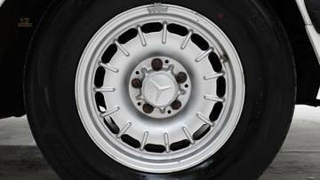 Thumbnail von Mercedes-Benz 380 SL + hardtop '82