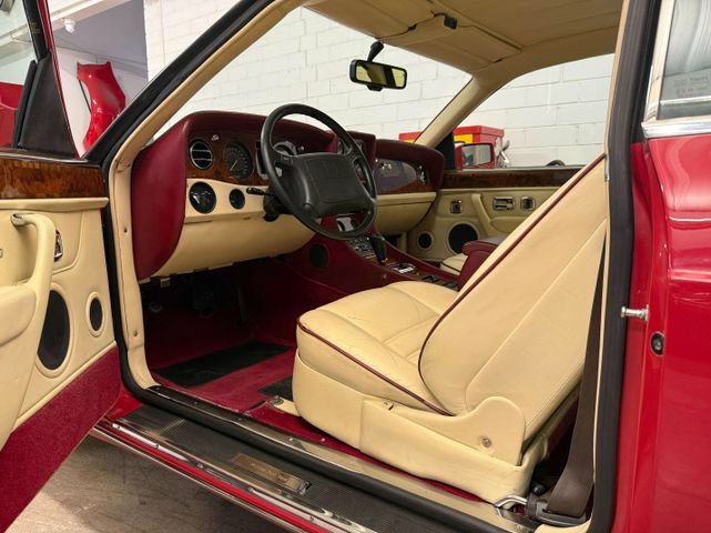 Thumbnail von Bentley Turbo R Mulliner Park Ward