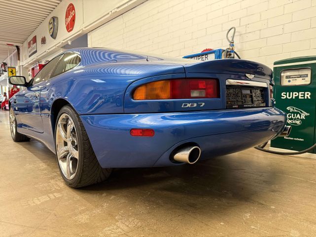Thumbnail von Aston Martin DB7 DB7 GT Coupé
