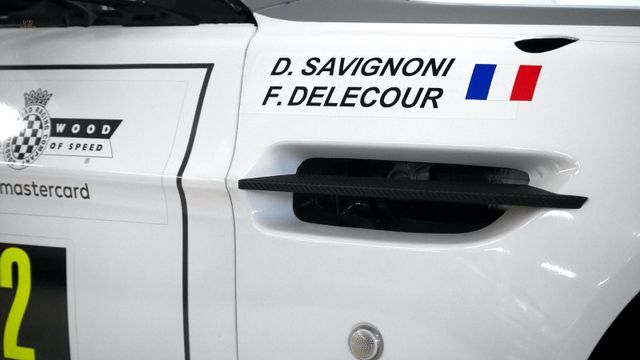 Thumbnail von Aston Martin V8 Vantage GT4 Rallye "one of one" Ex-Delecour!