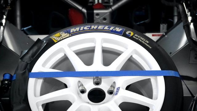 Thumbnail von Aston Martin V8 Vantage GT4 Rallye "one of one" Ex-Delecour!