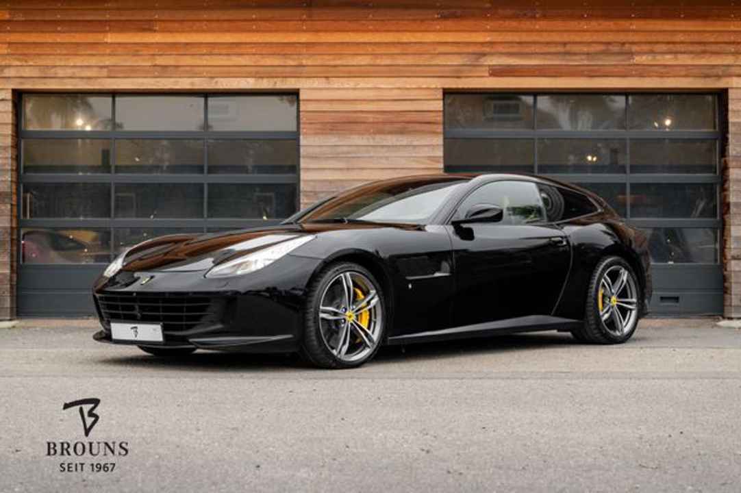 Ferrari GTC4Lusso 6.3 V12 690PS|Atelier|PassDisplay|Lift