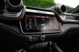 Thumbnail von フェラーリ GTC4ルッソ 6.3 V12 690PS|アトリエ|PassDisplay|リフト