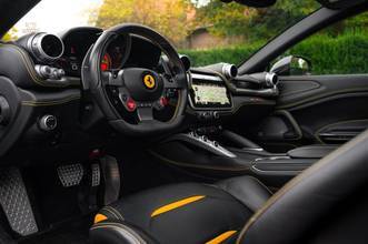 Thumbnail von フェラーリ GTC4ルッソ 6.3 V12 690PS|アトリエ|PassDisplay|リフト