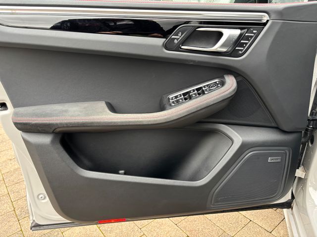 Thumbnail von Porsche Macan GTS Facelift **Standheizung*GTS-Paket**