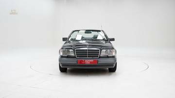 Thumbnail von Mercedes-Benz E 220 Cabriolet '94