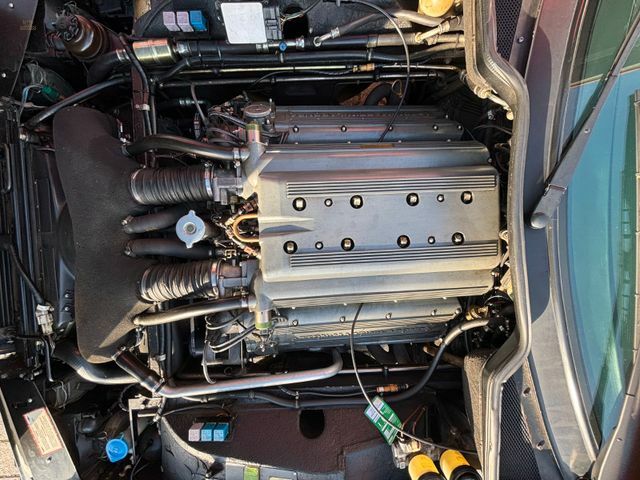 Thumbnail von Aston Martin Virage Volante - German vehicle - €40,000 investment - H-plate.