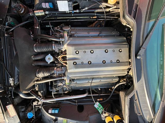 Thumbnail von Aston Martin Virage Volante - German vehicle - €40,000 investment - H-plate.