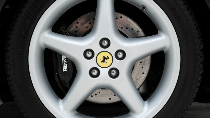 Thumbnail von Ferrari 550 Maranello '2002