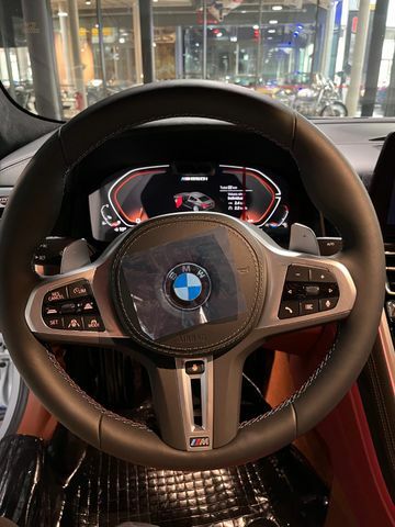 Thumbnail von BMW M850 i xDrive MODÈLE SPÉCIAL "Jeff Koons 1 sur 99"