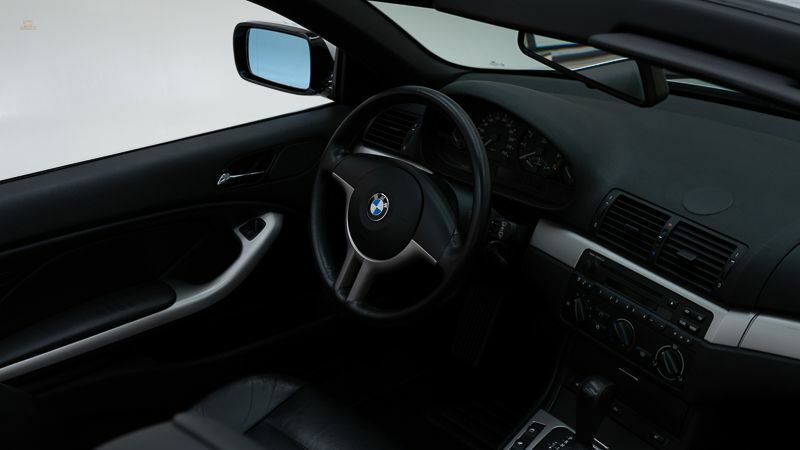 Thumbnail von BMW  320iA '2004