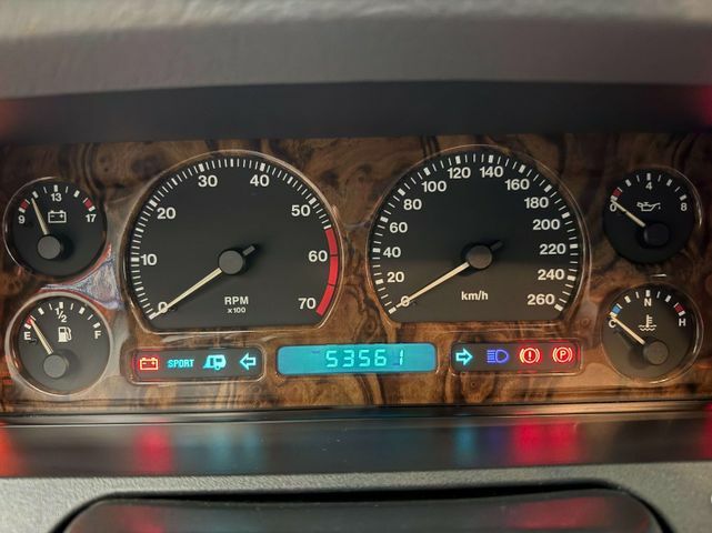 Thumbnail von Jaguar XJ40 4.0 2. ruka