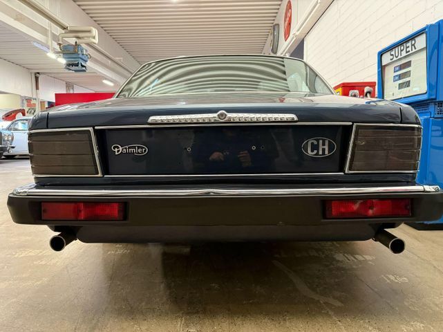 Thumbnail von Jaguar XJ40 4.0 2. ruka