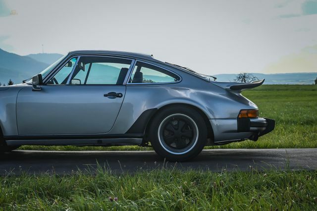 Thumbnail von Porsche 930 (911) 3,0l turbo Carrera *sans toit ouvrant*