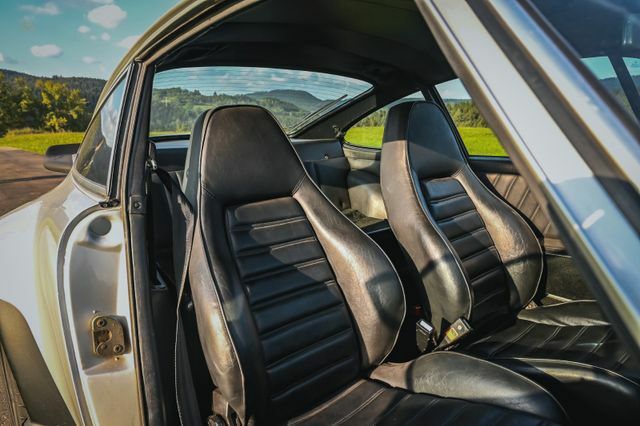 Thumbnail von Porsche 930 (911) 3,0l turbo Carrera *sans toit ouvrant*