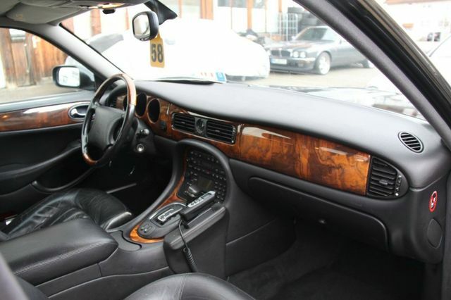 Thumbnail von ジャガーXJ 3.2エグゼクティブ 3年保証