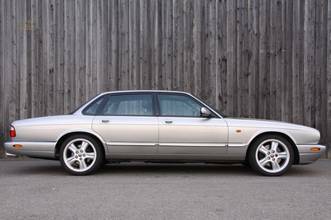 Thumbnail von ジャガーの非常に良好な状態のXJR、3年間の保証付き