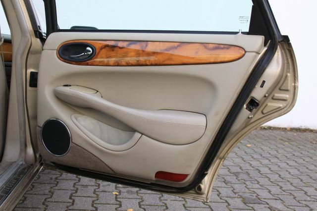 Thumbnail von Jaguar XJ 4.0 Executive 3 Yıl Garanti