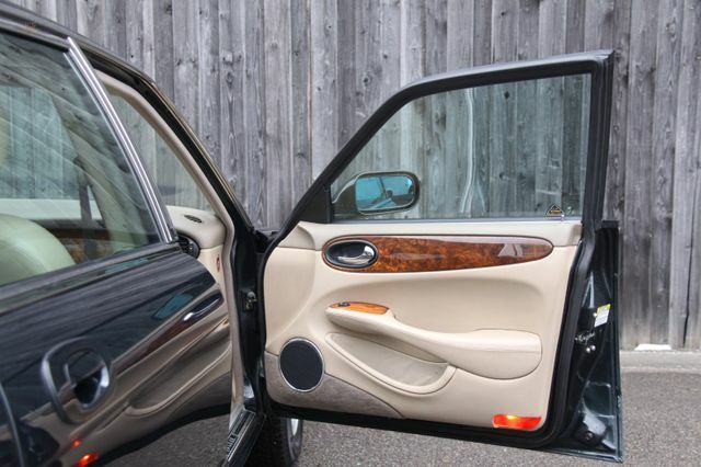 Thumbnail von Jaguar XJ 4.0 Sovereign 3 Years Warranty