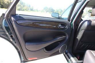 Thumbnail von Jaguar XJ 3.2 Executive 3 roky záruka