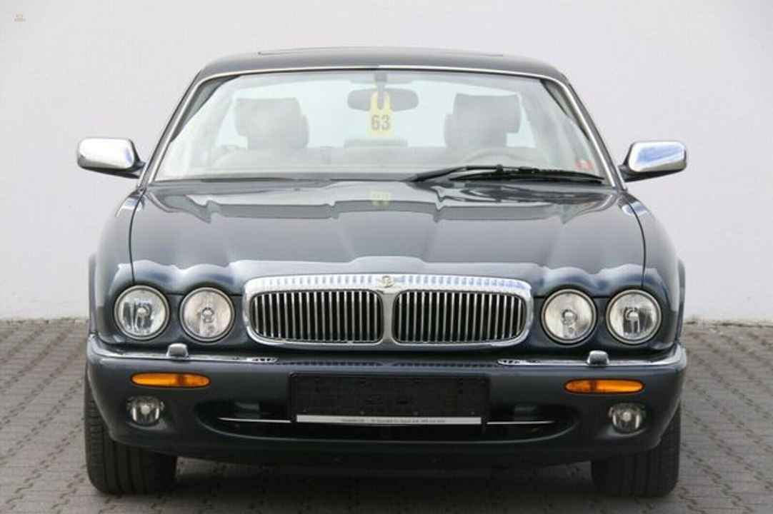 Jaguar Daimler V8 version longue Garantie 3 ans