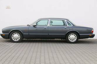 Thumbnail von Jaguar Daimler V8 version longue Garantie 3 ans