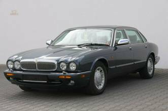 Thumbnail von Jaguar Daimler V8 version longue Garantie 3 ans