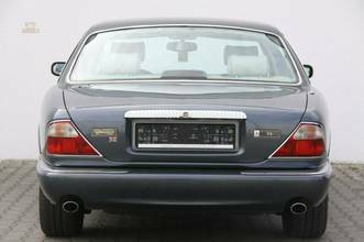 Thumbnail von Jaguar Daimler V8 version longue Garantie 3 ans