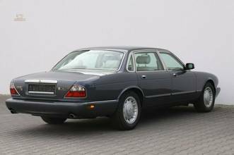 Thumbnail von Jaguar Daimler V8 version longue Garantie 3 ans
