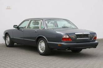 Thumbnail von Jaguar Daimler V8 version longue Garantie 3 ans