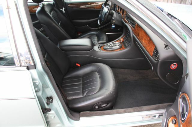 Thumbnail von Jaguar XJ 4.0 Sovereign 3 Yıl Garanti