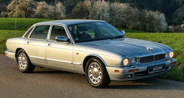 Thumbnail von Jaguar Daimler Double Six Kurzversion 3 Jahre Garantie