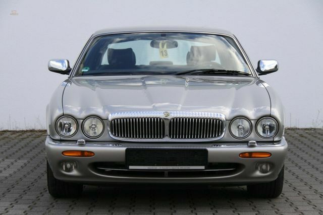 Jaguar Daimler V8 Langversion 3 Jahre Garantie