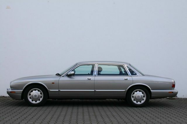 Thumbnail von ジャガー・ダイムラーV8ロングバージョン3年保証