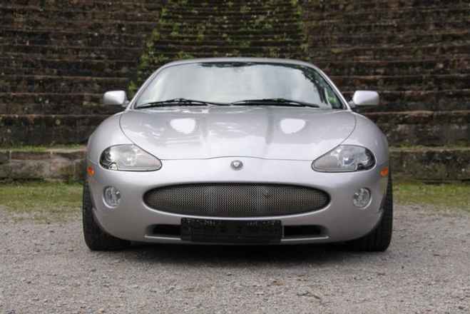 Jaguar XKR Coupé 3 anni di garanzia
