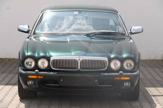 Jaguar Daimler Super V8 Langversion  3 Jahre Garantie