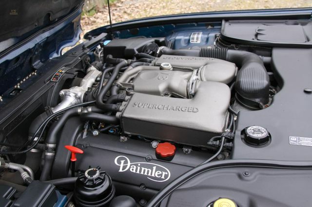 Thumbnail von Jaguar Daimler Super V8 Long Version 3 Years Warranty